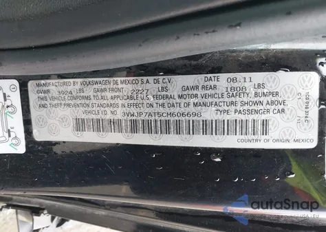 2012 Volkswagen Beetle 2.5L z USA, uszkodzony, nr VIN 3VWJP7AT5CM606698